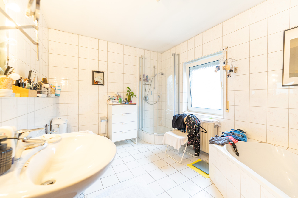 Badezimmer im Dachgeschoss