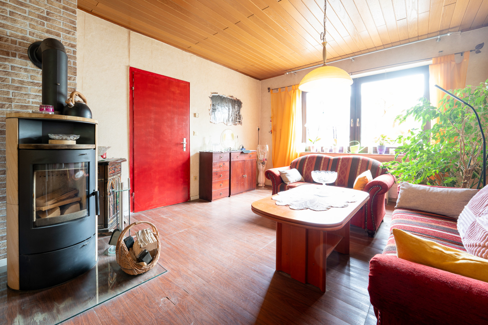 Wohnbereich mit Kamin