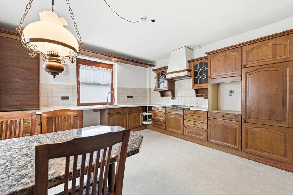 Viel Raum für Kochen und gesellige Stunden