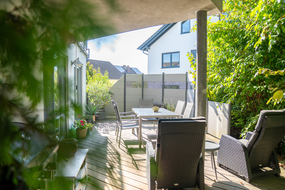 Terrasse mit Sichtschutz