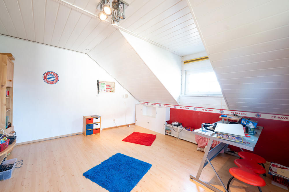 Zimmer 4 im Dachgeschoss