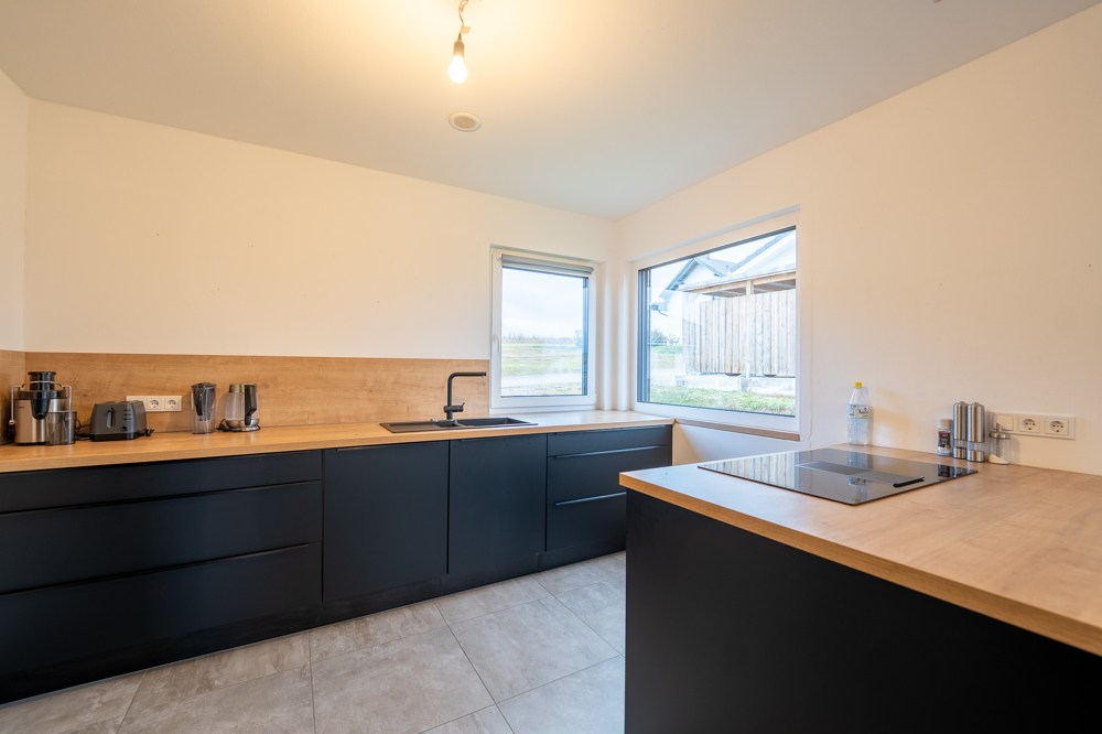 Viel Arbeitsfläche und Komfort