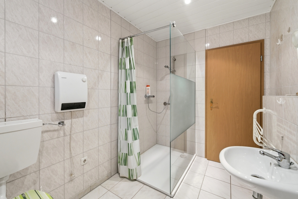 Badezimmer 2