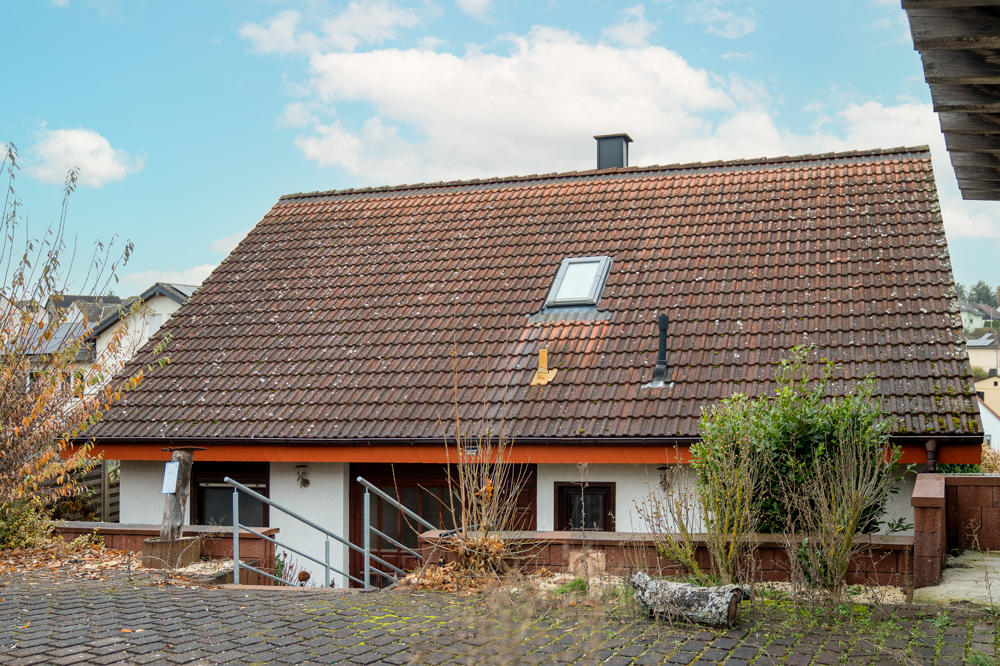 Straßenansicht