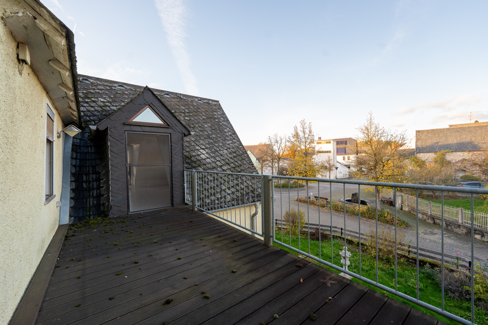 Blick vom Balkon im Obergeschoss