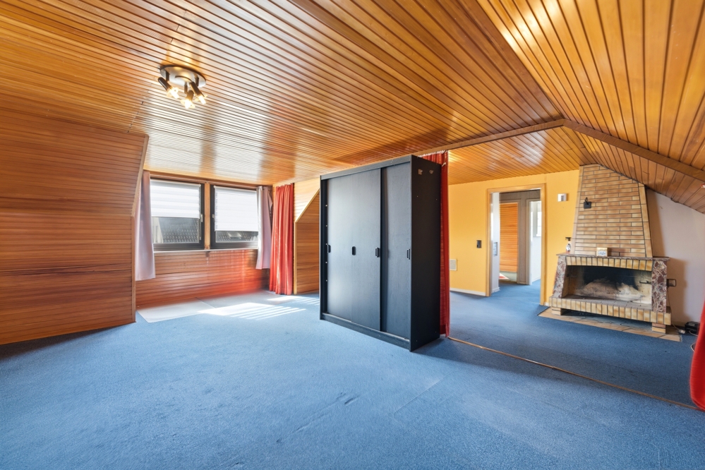 Zimmer Dachboden