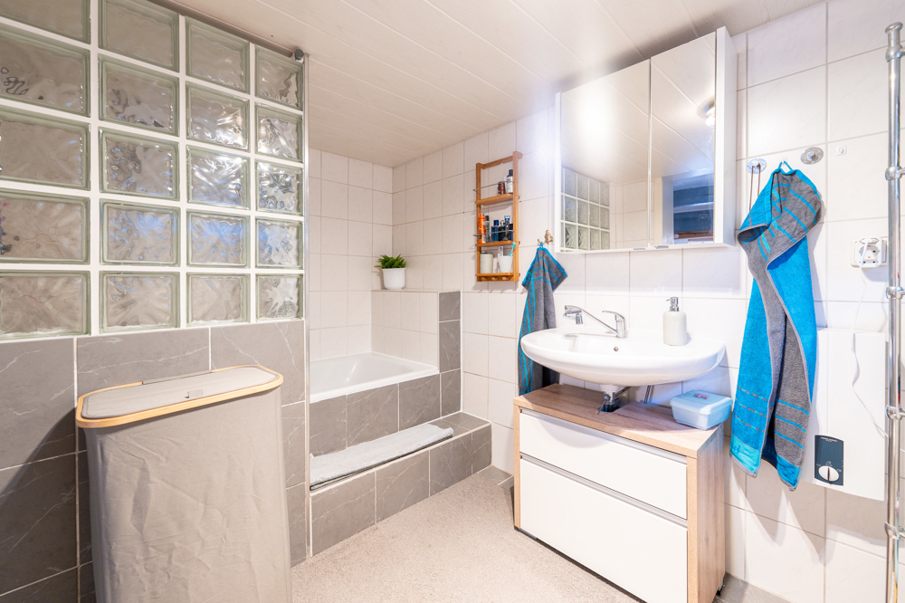 ..mit Badewanne