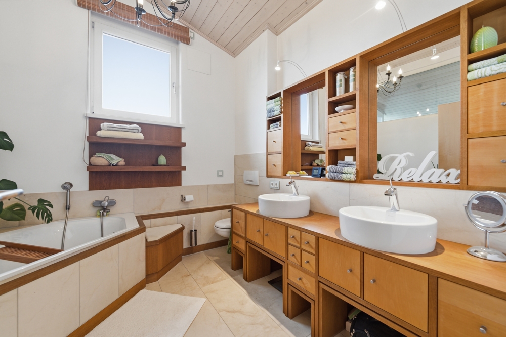 Hauptbadezimmer