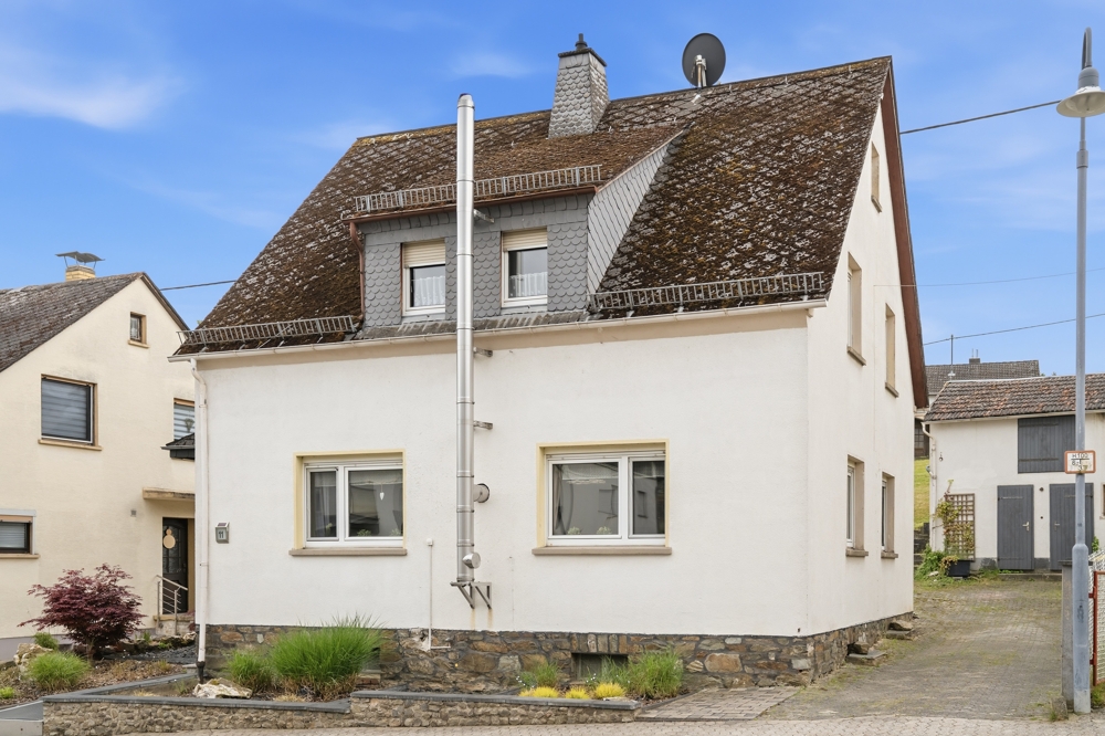 Straßenansicht