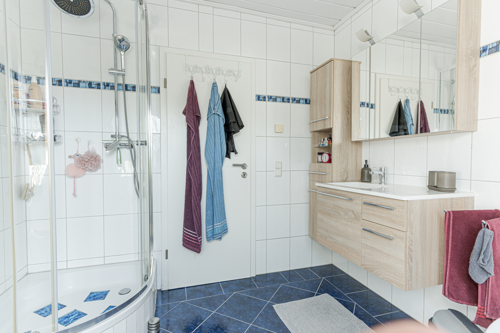 Badezimmer Obergeschoss Dusche