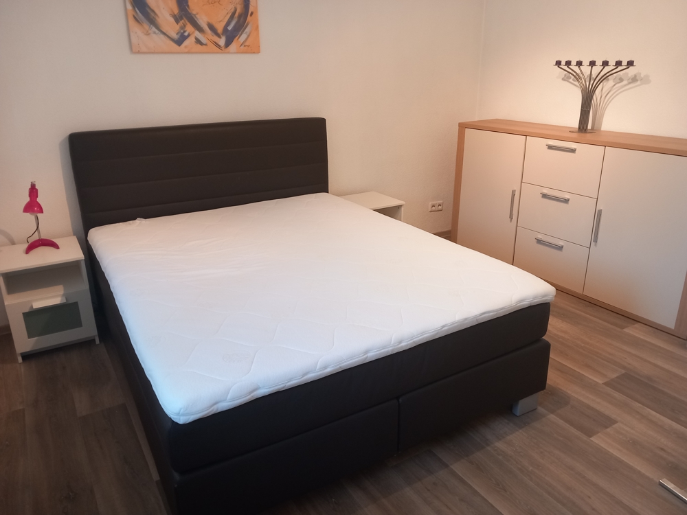 Erdgeschoss Schlafzimmer