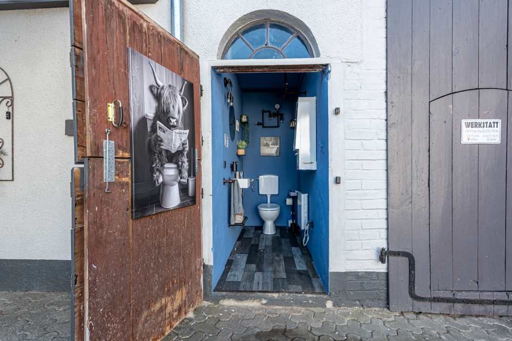 Außentoilette