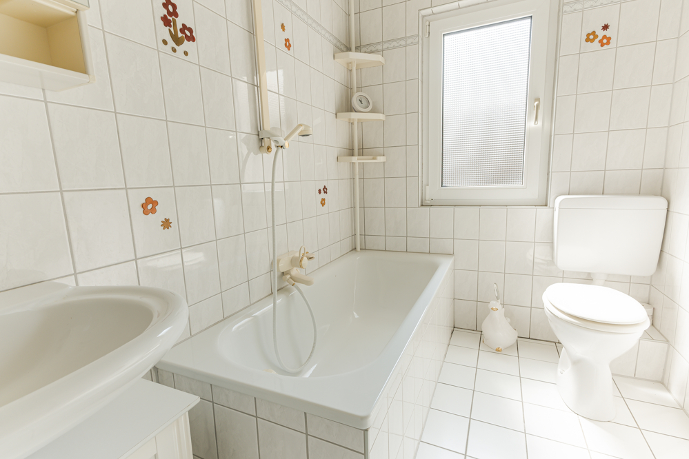 Badezimmer im Obergeschoss