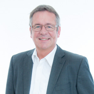 Herr Thomas Scholl