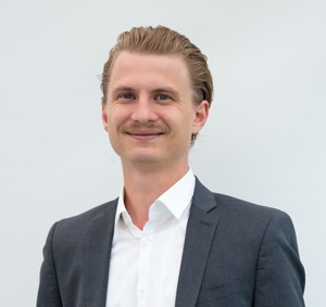 Herr Daniel Lewin